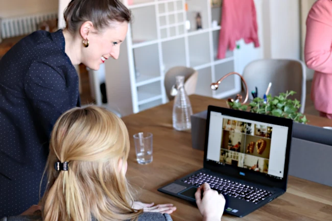 Image of happy clients
